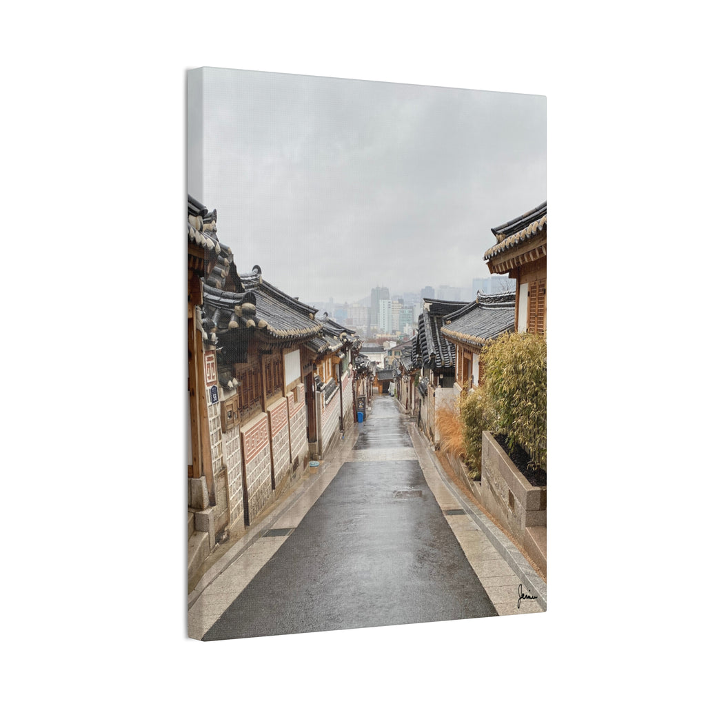 Rainy Day in Seoul Canvas